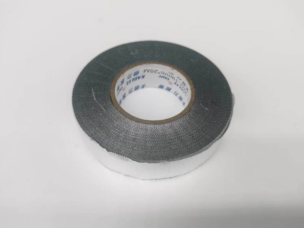 0.2 मिमी मोटाई और टिकाऊ एक्रिलेट्स कॉपोलीमर चिपकने वाला ब्लैक ऑटोमोटिव वायर हार्नेस टेप